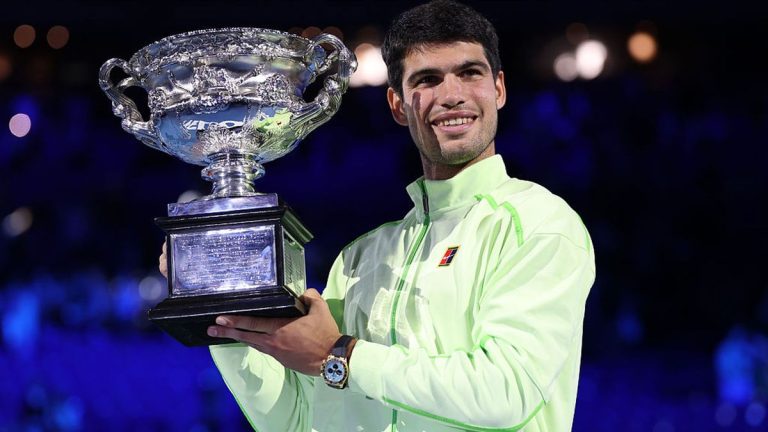 Jugando en Largo trata el primer Open de Australia de Alcaraz